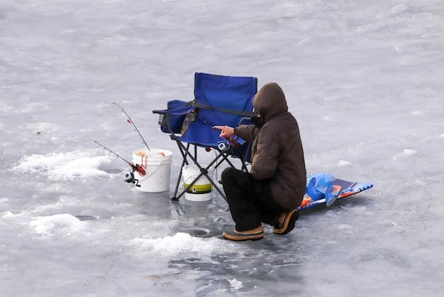 Hooked on Ice Fishing Fun in the UK - Play the Game Online in United Kigdom